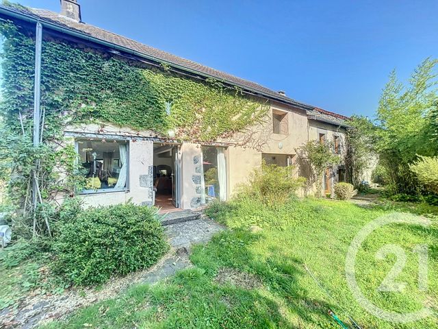 maison à vendre - 5 pièces - 347.0 m2 - LOUBEYRAT - 63 - AUVERGNE - Century 21 Agence Girard