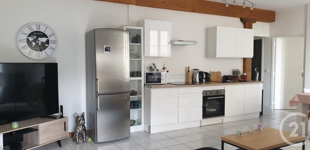 Appartement F2 à louer - 2 pièces - 54.09 m2 - CHAMALIERES - 63 - AUVERGNE - Century 21 Agence Girard